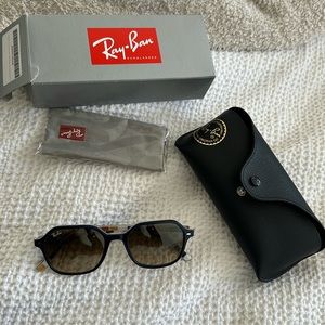 raybans brand new!